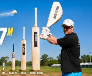 world's biggest bat