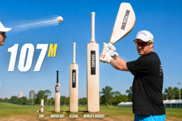 world's biggest bat